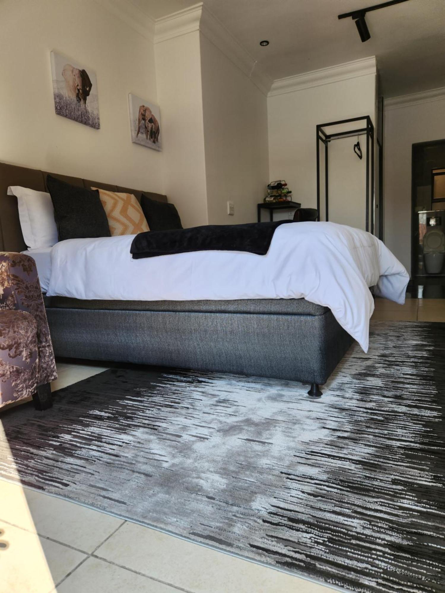 17 On Buffalo Johannesburg Bagian luar foto